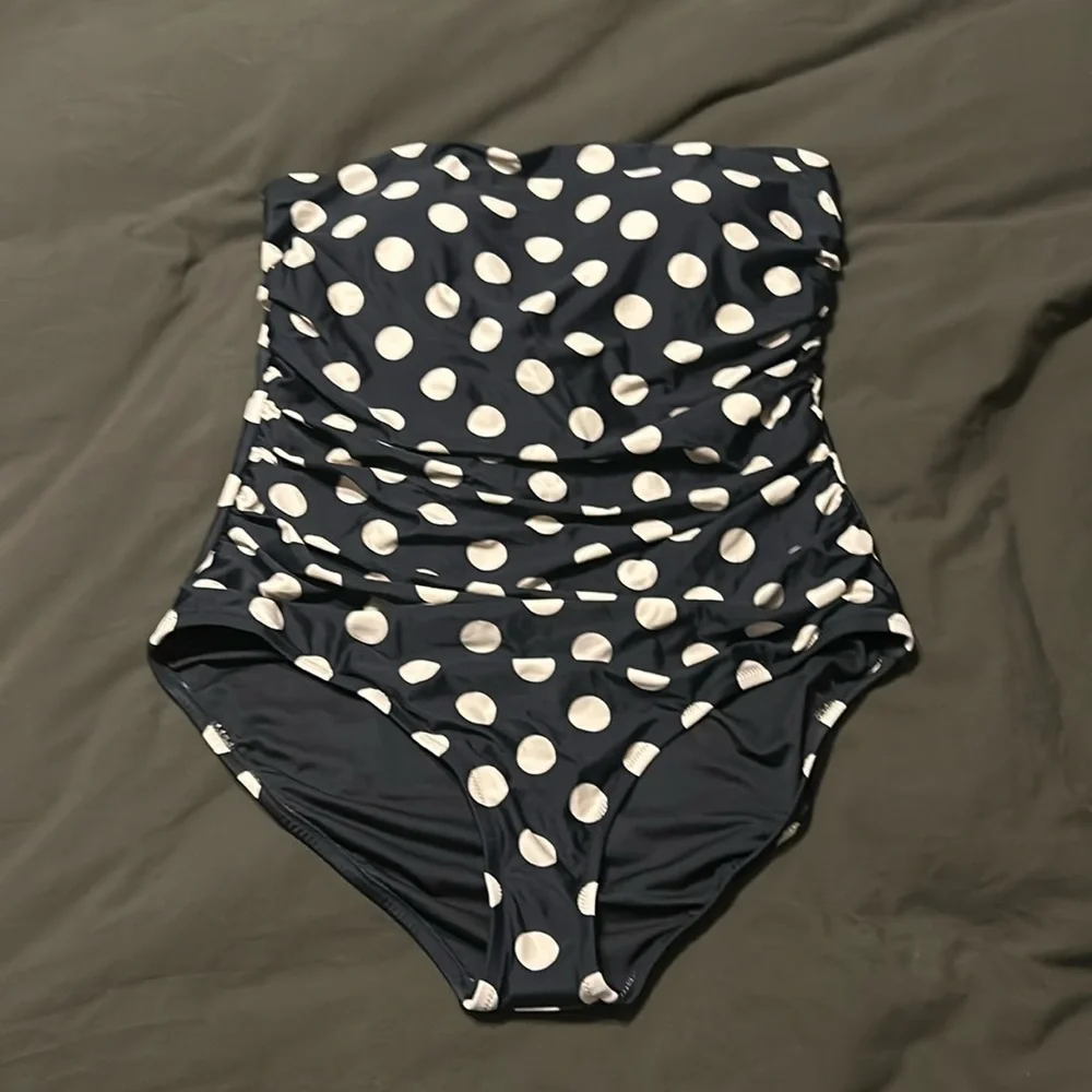 NWT J CREW Gemma ruched bandeau one-piece in polkadot - Picture 3 of 7